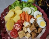 Foto langkah ke 6 dari resep Gado Gado Surabaya.