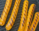 صورة لخطوة 5 من وصفة هوت دوق مشوي 🌭 Hot dog