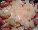 A picture of step 3 of Hotdogs, pineapple, and cauliflower.