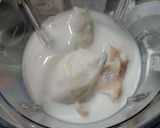 Foto langkah ke 4 dari resep Puding Strawberry Cheesecake.