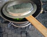 A picture of step 3 of French beans poriyal.