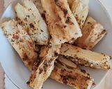 Foto del paso 3 de la receta: Yuca especiada al horno. Mandioca con especias al horno