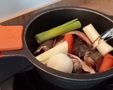Foto del paso 2 de la receta: Alubias verdinas con rape langostinos