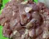 Foto langkah ke 1 dari resep Ayam tumis kecap.