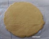 A picture of step 3 of Giant Cookie.