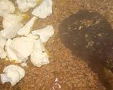 A picture of step 6 of Gobhi keema.