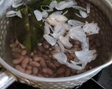 A picture of step 4 of 47. Kidney Beans Vegetable Soup.
