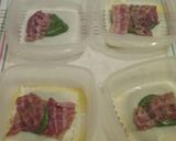 Foto del paso 7 de la receta Lasaña de espinacas, beicon y brie en salsa de pimientos rojos