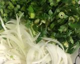 Hình bước làm 3 của món Bắp bò hầm tiêu xanh thơm nồng