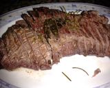 Foto del paso 1 de la receta: Entraña flambeada a las finas hierbas 