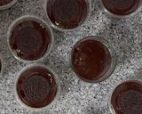 Foto del passaggio 8 della ricetta Crema 3 latte con Oreo e Ganache al Cioccolato