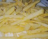 A picture of step 2 of Crispy crunchy fries.