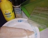 Foto del paso 1 de la receta: Lomo de Merluza al Vapor con Hierbas (Lékué)