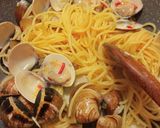 Foto langkah ke 6 dari resep 30. Spaghetti aglio e olio with Clam.