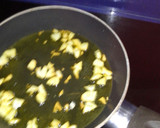 Foto del paso 4 de la receta: Jurel al ajillo con alcachofas salteadas con jamon..,