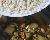 A picture of step 1 of Bhel puri.