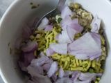 Spicy sprout moong parantha