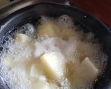 Foto del paso 2 de la receta: Puré de papa muy criolla