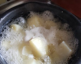 Foto del paso 2 de la receta: Puré de papa muy criolla
