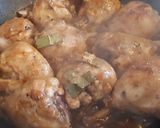 Foto del paso 7 de la receta: Pollo en adobo filipino