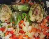 Foto del paso 2 de la receta Guiso de verduras con alcachofas y setas vegano