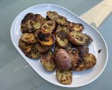 Une image de l'étape 8 de Pommes de terre rouges à l'ail rose et herbes de Provence.