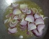 A picture of step 2 of Aloo Pulao.