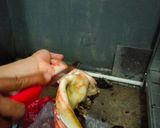 Foto langkah ke 2 dari resep Gulai Tunjang (kaki) Sapi dan Cara Membersihkannya.