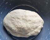 A picture of step 6 of Raspberry cinnamon rolls.