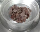 珍珠莓果巧克力的食譜步驟1照片