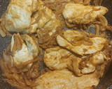 Foto del paso 3 de la receta: Pollo a la mostaza con cebolla