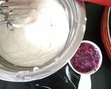 A picture of step 3 of Dragon fruit ice- cream.