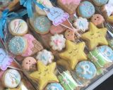 Foto langkah ke 8 dari resep Vanilla white cookies with icing sugar.