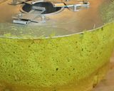 Foto langkah ke 9 dari resep Pandan Chiffon Cake.