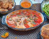 Hình bước làm 2 của món Canh cá diêu hồng nấu cà chua