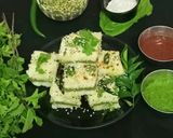 A picture of step 7 of Suji Sprouts Sandwich Dhokla.