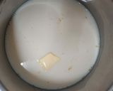A picture of step 1 of Apple banana pie.