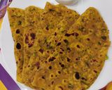 मेथीचे पराठे (methiche parathe) (methiche paratha recipe in marathi) रेसिपी स्टेप 4 फोटो 