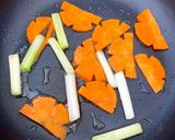 紅燒油豆腐的食譜步驟3照片