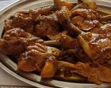 Foto del paso 10 de la receta Muslos de pollo fritos con vino y limón