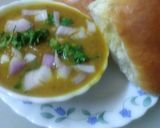 A picture of step 4 of Pavbhaji.