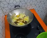 Foto langkah ke 5 dari resep Peyek Daun Jeruk Tanpa Santan #dapurelbeweek26.