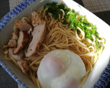 Foto del paso 4 de la receta: Ramen casero de pollo