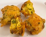 A picture of step 10 of 🌧️ Crispy Urad Dal Pakode | Fluffy Inside, Crisp Outside | Monsoon Tea-Time Special.