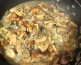 Foto del paso 1 de la receta: Risotto con setas y gambas 🍄 🍤