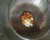A picture of step 2 of પૌઆ નો ચેવડો(paua no chevado recipe in Gujarati).