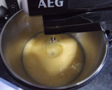Foto del paso 2 de la receta: Bizcocho de mandarinas cocidas