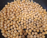 Foto del paso 1 de la receta: Butifarra con garbanzos