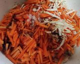 Foto langkah ke 2 dari resep Lumpia Isi Ayam dan Sayur.
