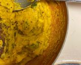 A picture of step 3 of Jalapeño Pithal and Bahari Bhakari.